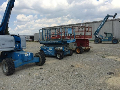 Sentry Steel Inc maintains an extensive fleet of Construction equipment for is fabrication and Erection services.
